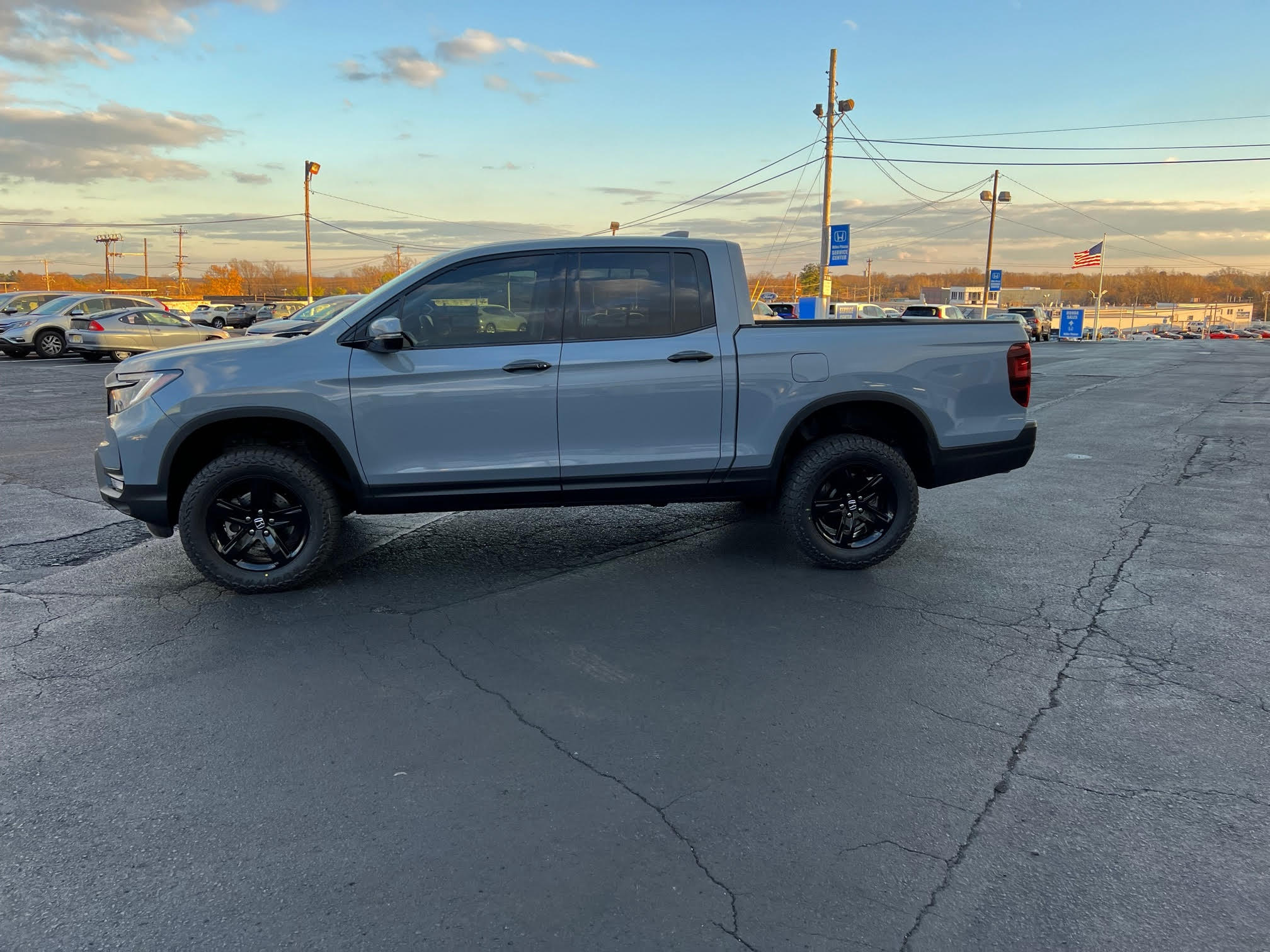 Traxda - 2022 Honda Ridgeline-Mike Piazza Honda - Traxda